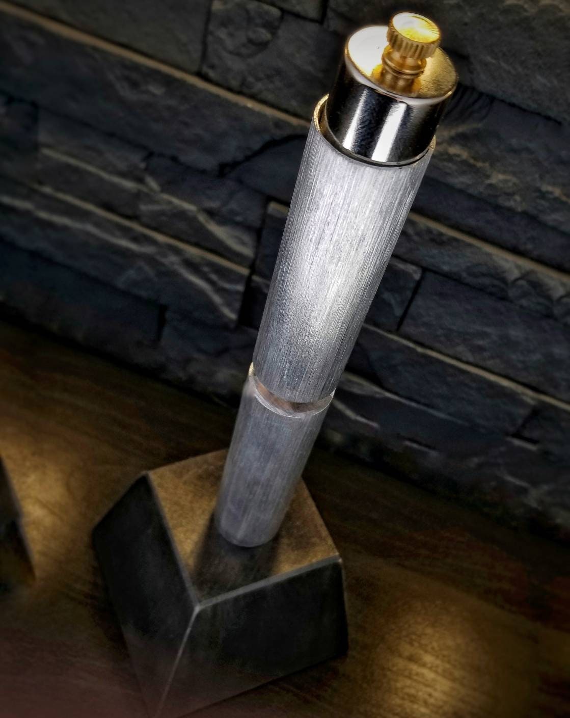 Saturn Magnetic Levitation Sculpture – 6.5×9.5mm Bismuth Diamagnetic Maglev Kinetic Art