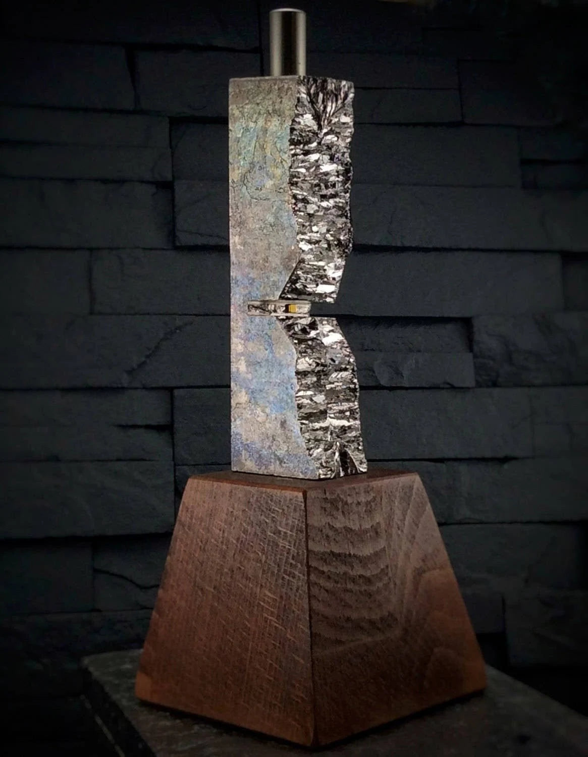 "Monolith" Vertical Bismuth Maglev Sculpture